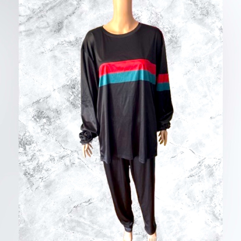 Red Black and Green Athletic Tracksuit with Minimalist Design size XXL